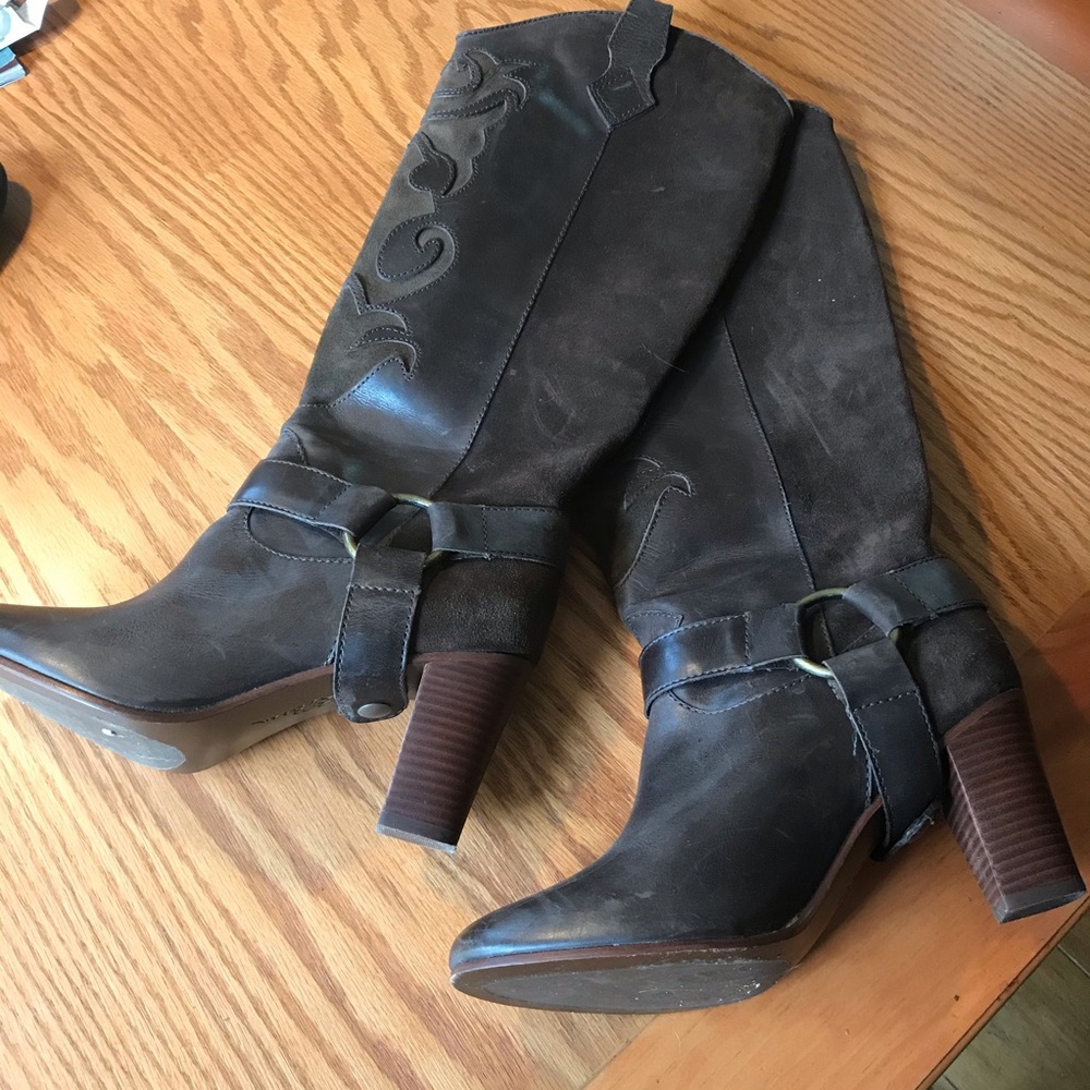 LL Bean Signature boots